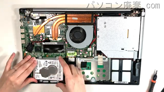 iiyama IN8i-15S7050-i7-NSM/4のHDD（SSD）の場所です