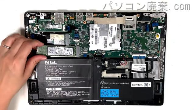 VersaPro PC-VKT13HZG5のHDD（SSD）の場所です