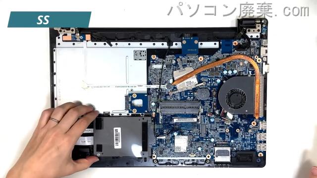 LuvBook LB-F531XN2-S2のHDD（SSD）の場所です