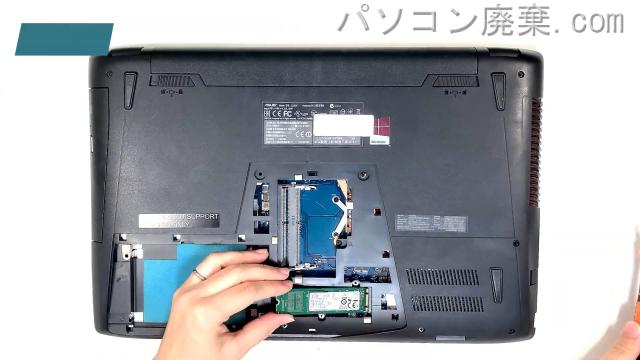 ROG GL552VのHDD（SSD）の場所です