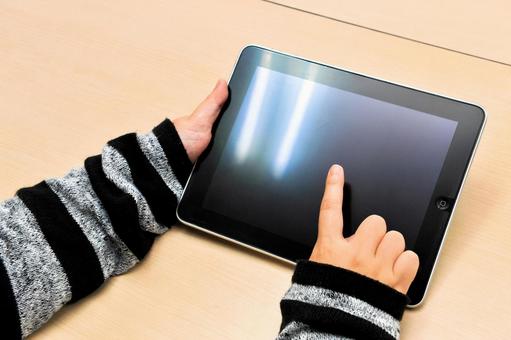 iPadの電源が入らない時はどうしたらいい？原因と対処法を詳しく解説 